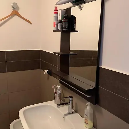 A 2 Minuti Dalle Piste Da Sci E Campo Da Golf. *