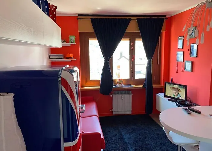 A 2 Minuti Dalle Piste Da Sci E Campo Da Golf. Apartment